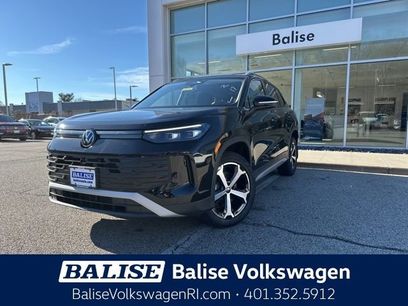 New 2026 Volkswagen Tiguan SE