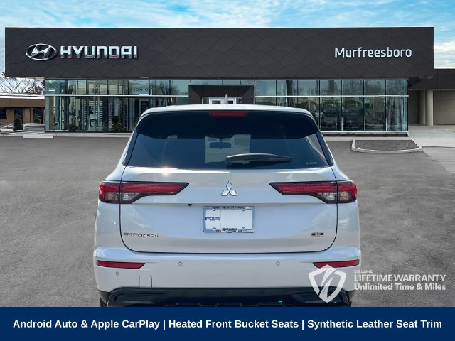 Used 2024 Mitsubishi Outlander SE Black Edition AWD/4WD image 7