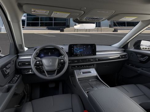 New 2026 Lincoln Aviator AWD image 9