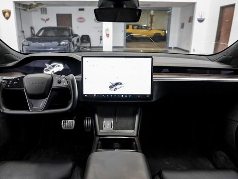 Used 2023 Tesla Model S image 21