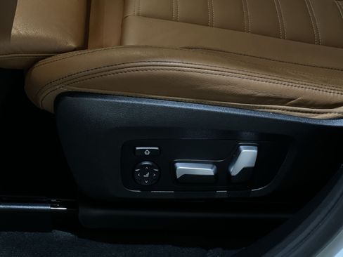 Used 2021 BMW X4 xDrive30i w/ Premium Package AWD/4WD image 19