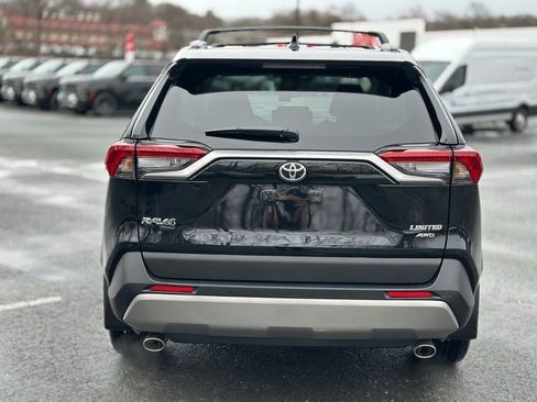 Used 2025 Toyota RAV4 Limited w/ Advanced Technology Package image 5