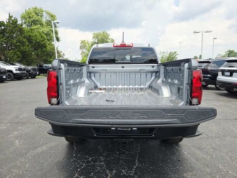New 2026 Chevrolet Colorado Trail Boss AWD/4WD image 10