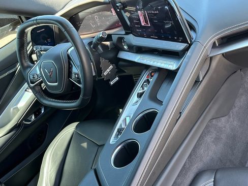 Used 2026 Chevrolet Corvette Stingray Coupe w/ Battery Protection Package RWD image 9