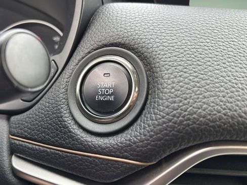 Used 2024 MAZDA CX-90 3.3 Turbo w/ Premium Package image 29