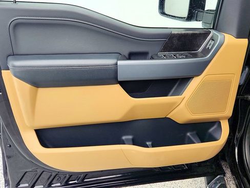 Used 2022 Ford F150 XLT w/ Equipment Group 302A High image 10