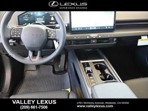 New 2026 Lexus ES 350e FWD image 18