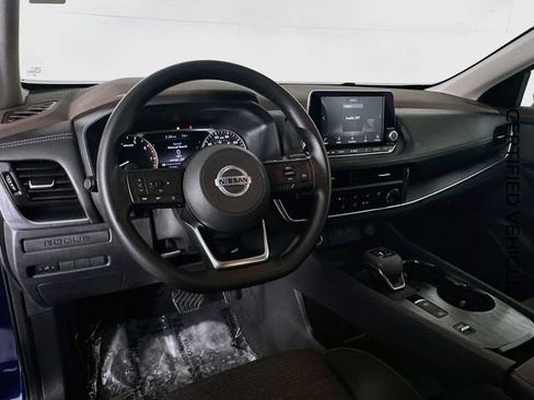 Certified 2021 Nissan Rogue S FWD image 11