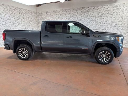 Used 2021 GMC Sierra 1500 AT4 image 8