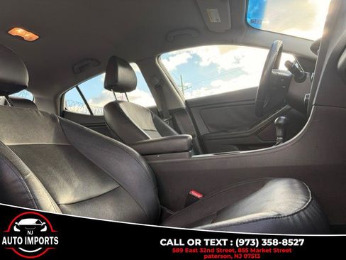 Used 2016 Kia Optima EX image 15