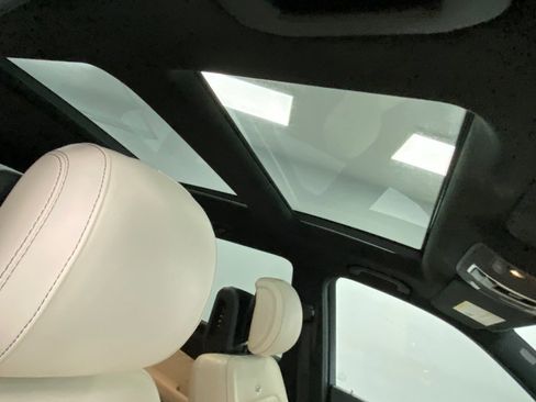 Used 2018 Mercedes-Benz GLS 550 4MATIC image 22