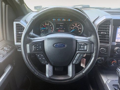 Used 2017 Ford F150 XLT w/ Equipment Group 302A Luxury AWD/4WD image 10