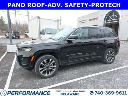 Used 2022 Jeep Grand Cherokee Overland w/ Advanced Protech Group III