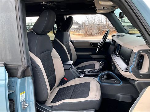 Used 2022 Ford Bronco Wildtrak image 8