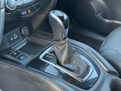 Used 2020 Nissan Rogue SL AWD/4WD image 26