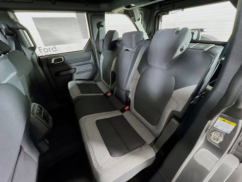 New 2025 Ford Bronco 4-Door image 26