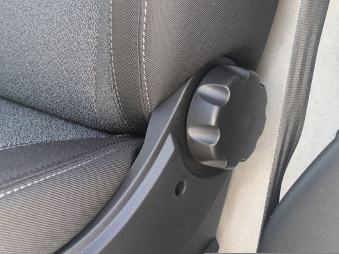 New 2026 RAM ProMaster 2500 w/ Convenience Group image 21