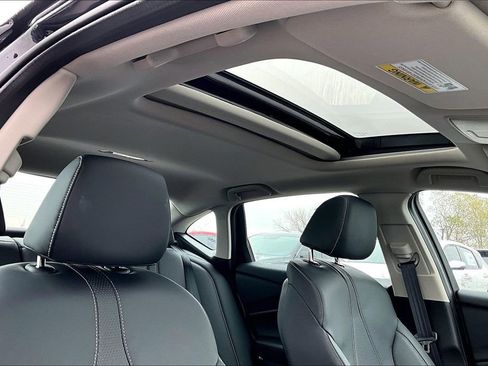 Used 2025 Acura TLX Technology Package image 22