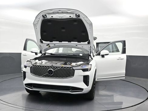 New 2026 Volvo XC90 T8 Ultra w/ Protection Package Premier AWD/4WD image 34