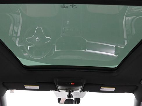 Certified 2022 Volkswagen Atlas Cross Sport SE w/ Panoramic Sunroof Package image 4