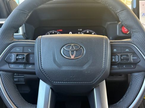 New 2026 Toyota Tacoma TRD Off-Road AWD/4WD image 25