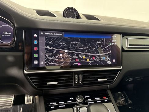 Certified 2023 Porsche Cayenne Turbo AWD/4WD image 27
