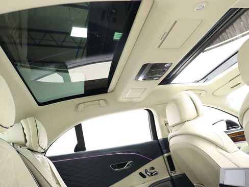 Used 2020 Bentley Flying Spur W12 w/ First Edition Specification AWD/4WD image 91