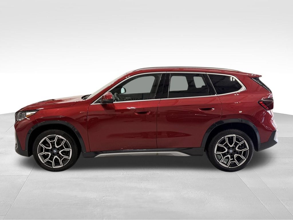 Used 2026 BMW X1 xDrive28i AWD/4WD image 2