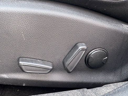 Used 2017 Ford Focus Titanium image 14