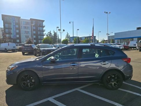 Used 2017 Subaru Impreza 2.0i Limited AWD/4WD image 2