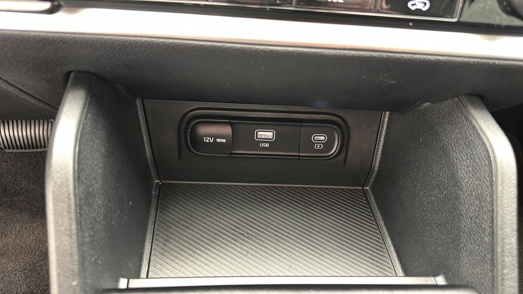 Used 2023 Kia Sportage LX AWD/4WD image 19