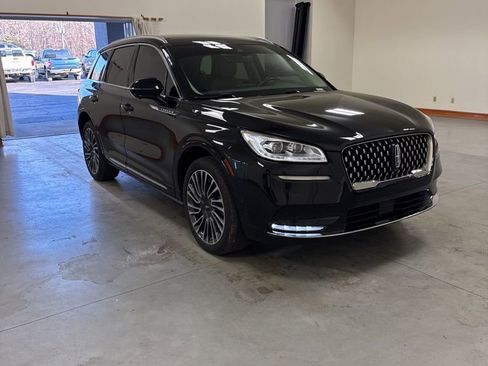 Used 2020 Lincoln Corsair Reserve w/ Equipment Group 201A image 3