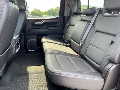 Used 2023 GMC Sierra 1500 Denali w/ Denali Reserve Package AWD/4WD image 12
