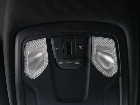 Used 2021 RAM 2500 Big Horn image 26