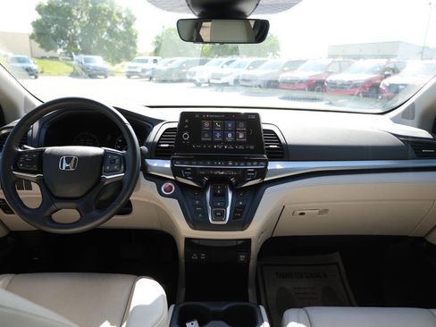 Used 2025 Honda Odyssey EX-L image 14