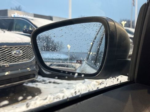 Used 2025 Ford Escape Active image 37