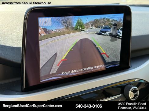 Used 2022 Ford Escape SEL image 24