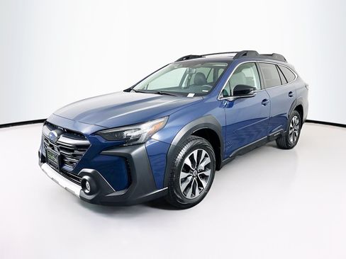 Used 2023 Subaru Outback Limited XT AWD/4WD image 3