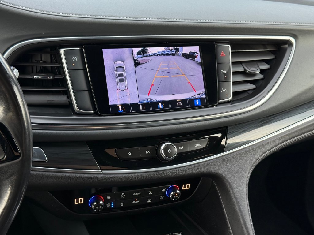 Used 2022 Buick Enclave Premium FWD image 16