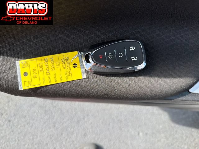 Used 2025 Chevrolet Malibu LT FWD image 13