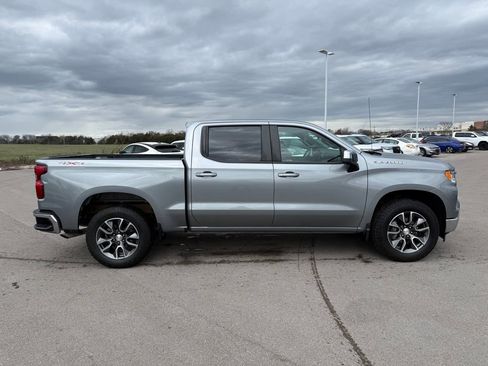Used 2024 Chevrolet Silverado 1500 LT image 18