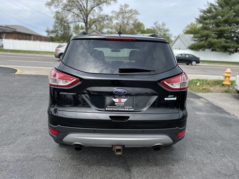 Used 2015 Ford Escape SE w/ Equipment Group 201A image 6