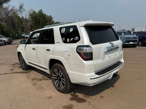 Used 2024 Toyota 4Runner Limited AWD/4WD image 3