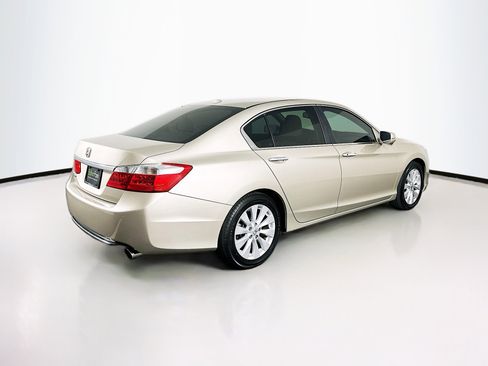 Used 2015 Honda Accord EX-L image 9