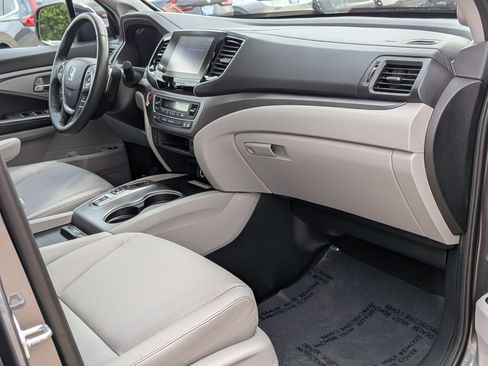Certified 2023 Honda Ridgeline RTL-E image 31
