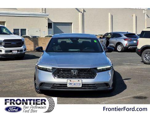 Used 2024 Honda Accord Sport image 3