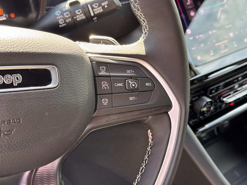 New 2026 Jeep Grand Cherokee Laredo X AWD/4WD image 29