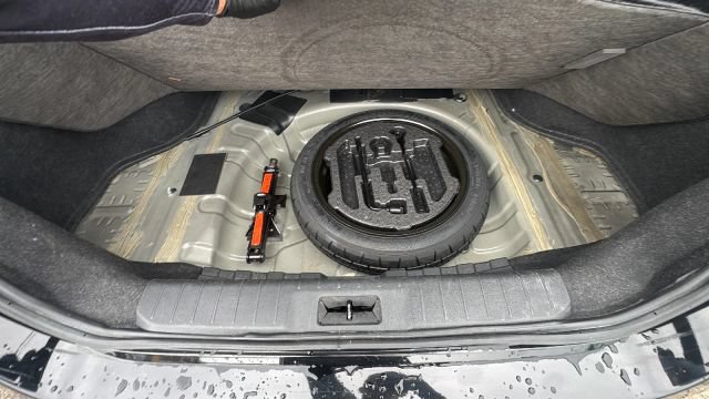 Used 2023 Nissan Sentra SV FWD image 18
