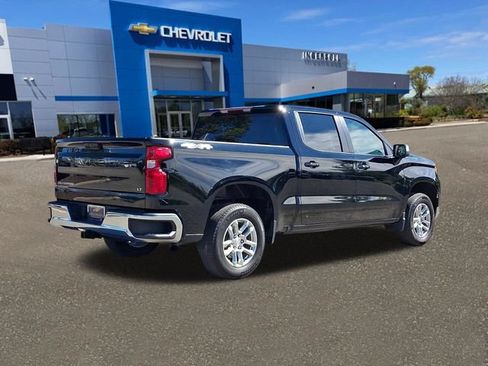 Used 2024 Chevrolet Silverado 1500 LT AWD/4WD image 27