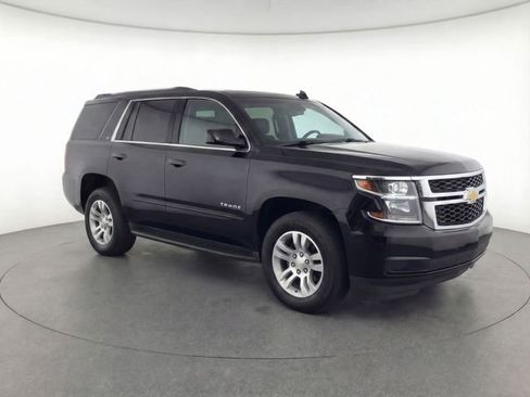 Used 2020 Chevrolet Tahoe LT image 2